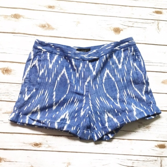 J. Crew Pants - J. CREW Ikat sunfaded Shorts Blue white Size 10